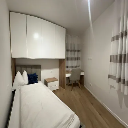 Holiday home Hajdi Q & U Merano
