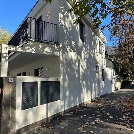 Hajdi Q & U Ferienhaus