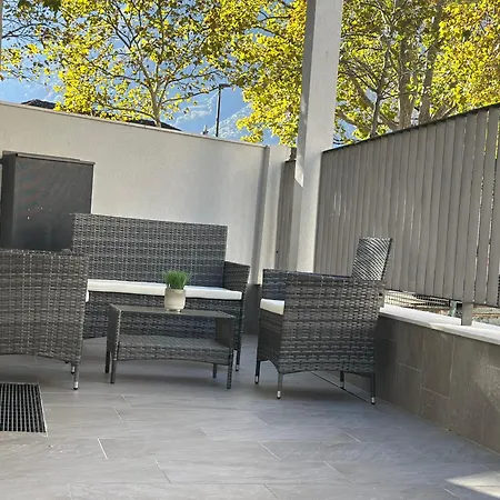 Holiday home Hajdi Q & U *