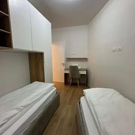 Hajdi Q & U Σπίτι διακοπών Μεράνο