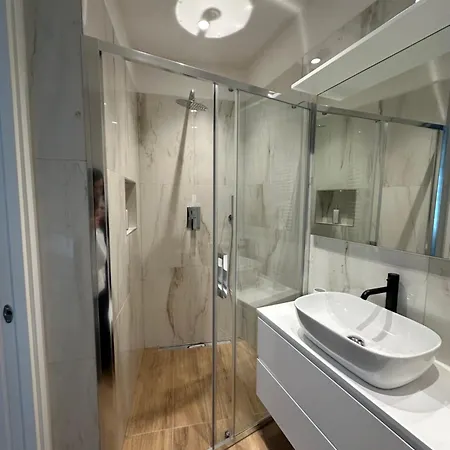 Holiday home Hajdi Q & U