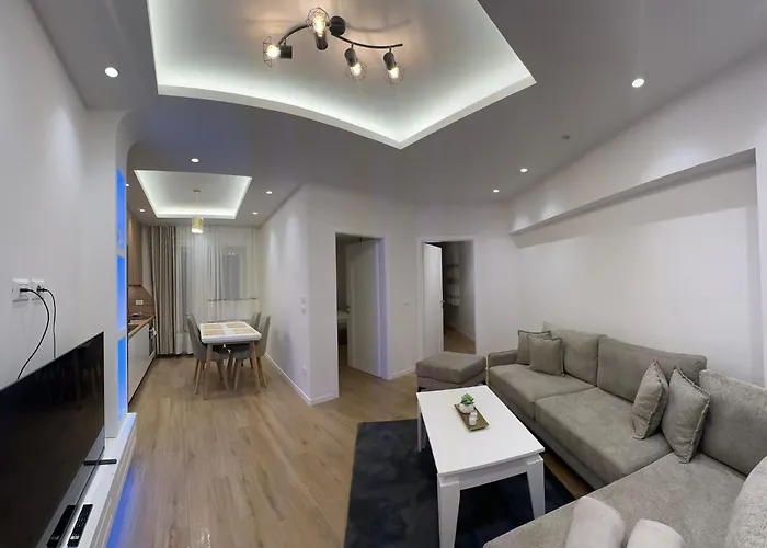 Hajdi Q & U * Merano