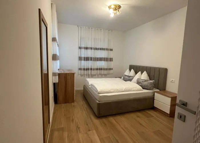 Hajdi Q & U * Merano