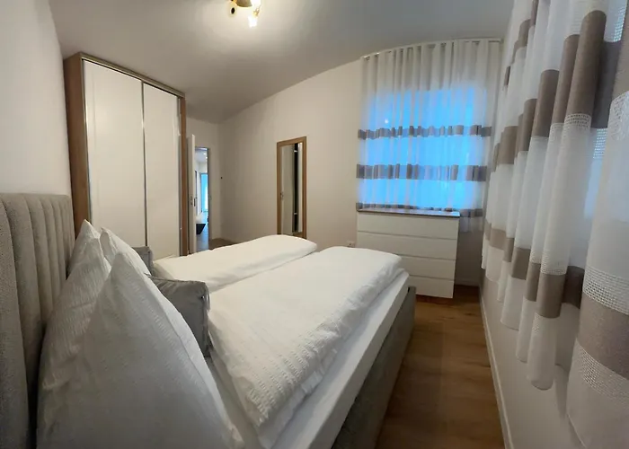 Feriehus Hajdi Q & U *