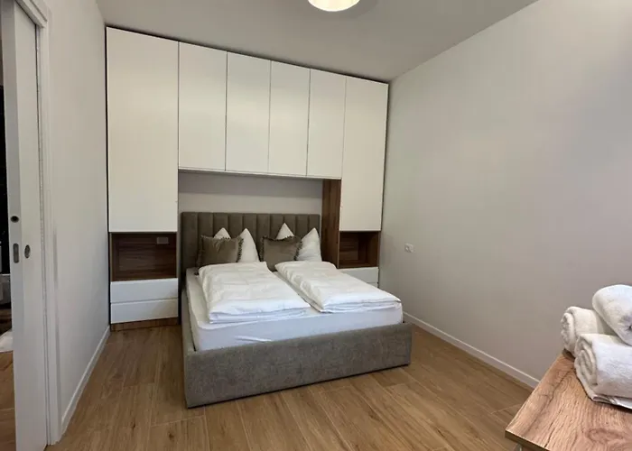 Hajdi Q & U Holiday home