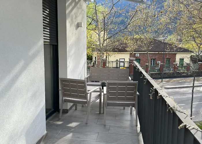 Holiday home Hajdi Q & U *